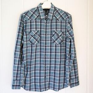 Banana Republic Long-Sleeved Casual Snap-Up